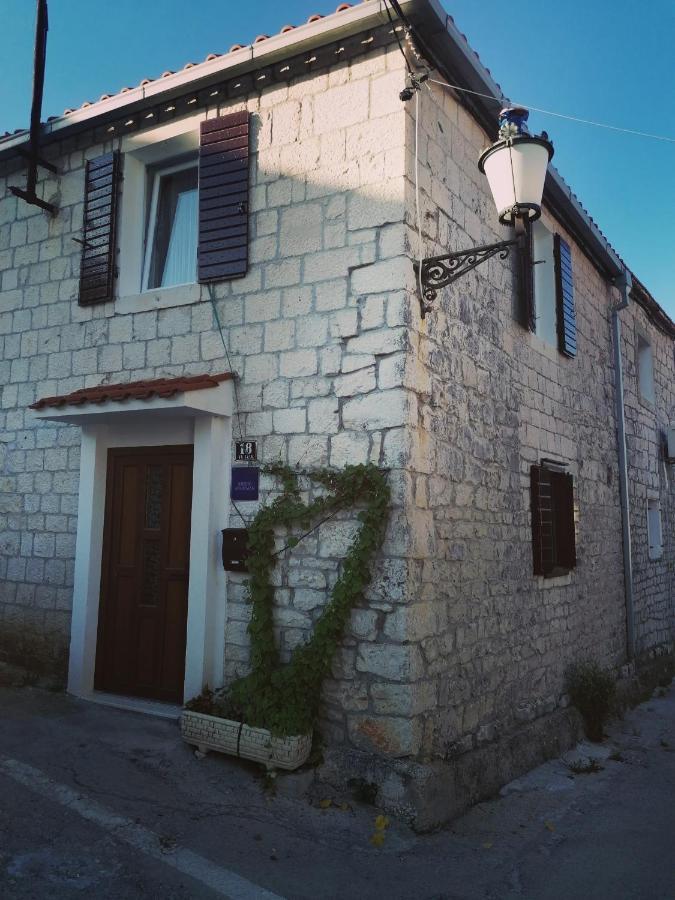 Stone House Appartement Slatine Buitenkant foto