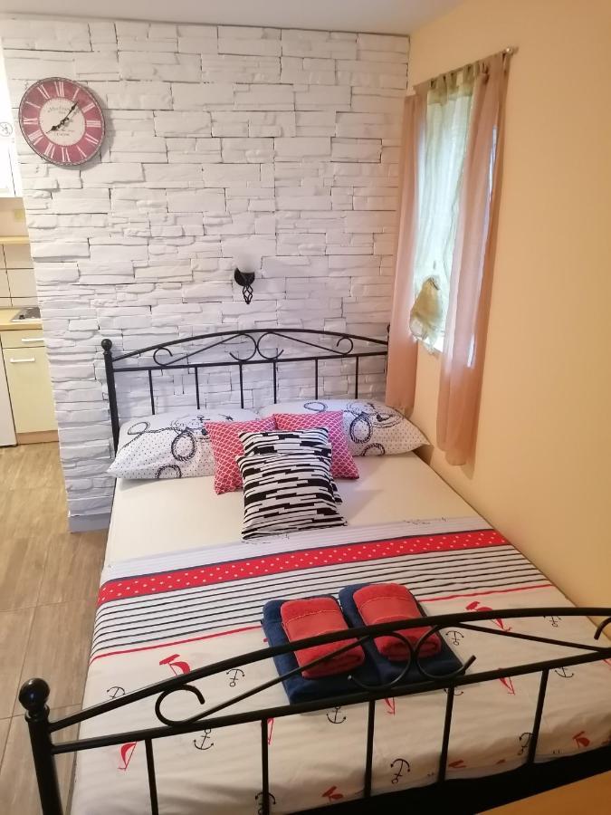 Stone House Appartement Slatine Buitenkant foto