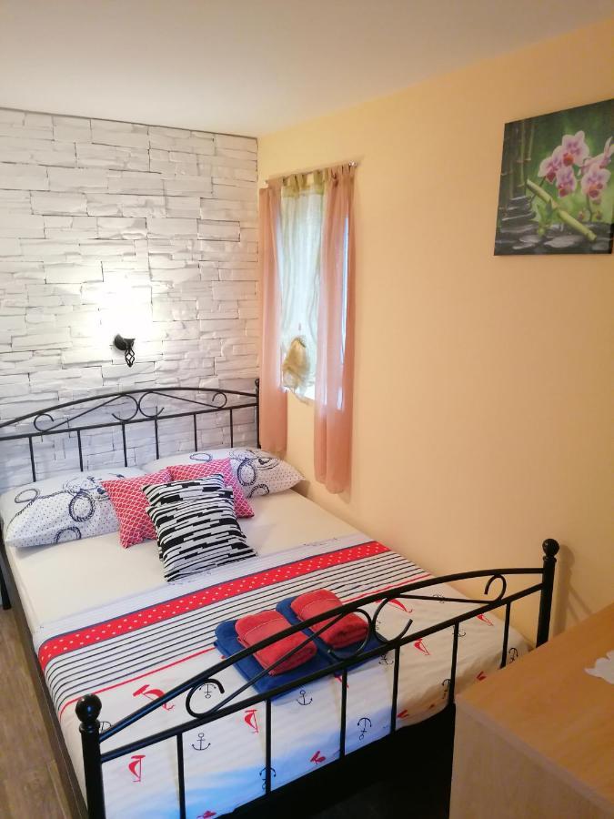 Stone House Appartement Slatine Buitenkant foto